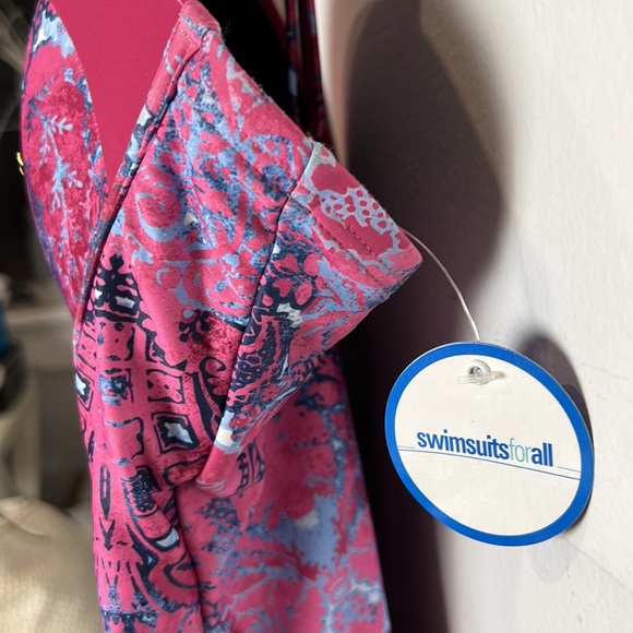 NWT “SWIMSUITS FOR ALL” one piece swimsuit. Size 18 - Picture 2 of 6